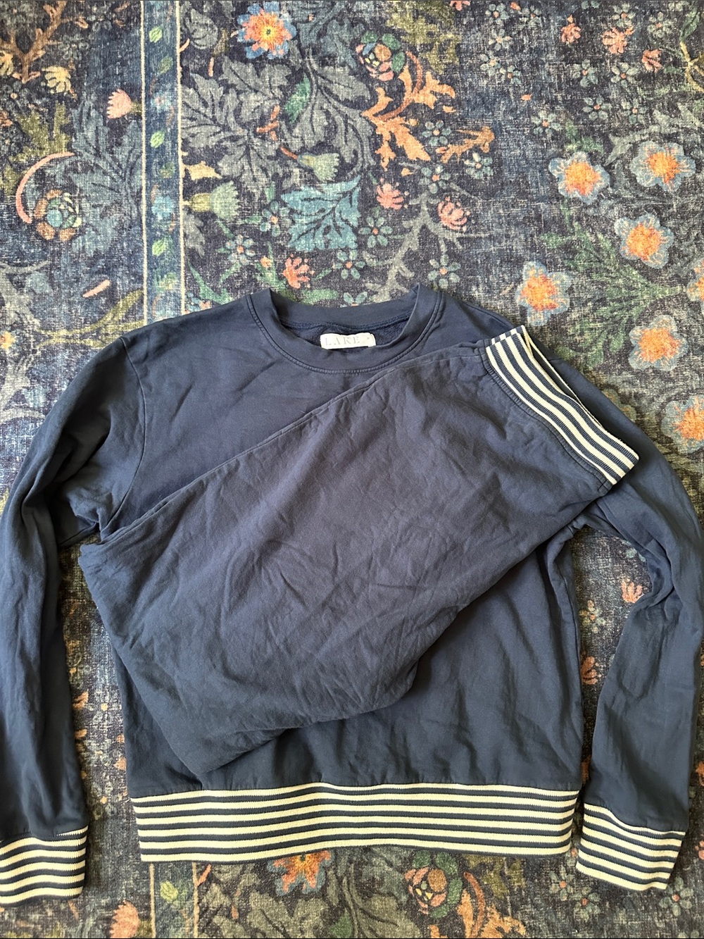 Lake Pajamas sweatshirt / sweatpants set